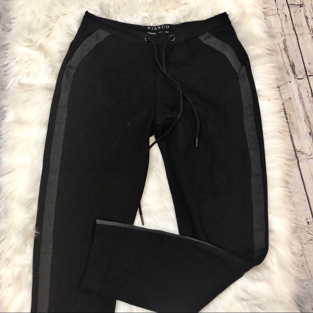 Bianco Jeans Black & Gray Side Stripe Joggers Lg